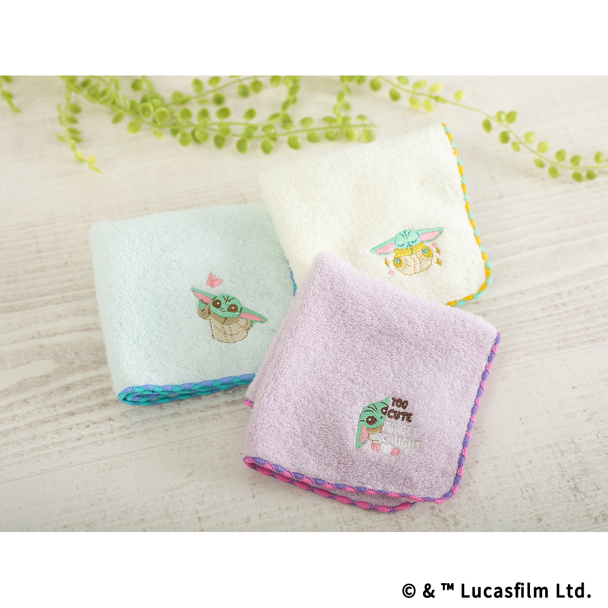 GROGU CUTEST IN THE GALAXY 刺繍ミニタオル パープル