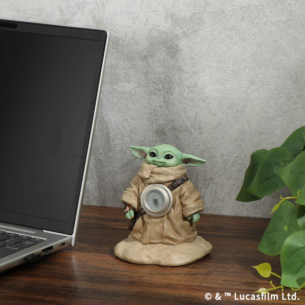 STAR WARS: THE MANDALORIAN AND GROGU 置時計 グローグー 【予約注文