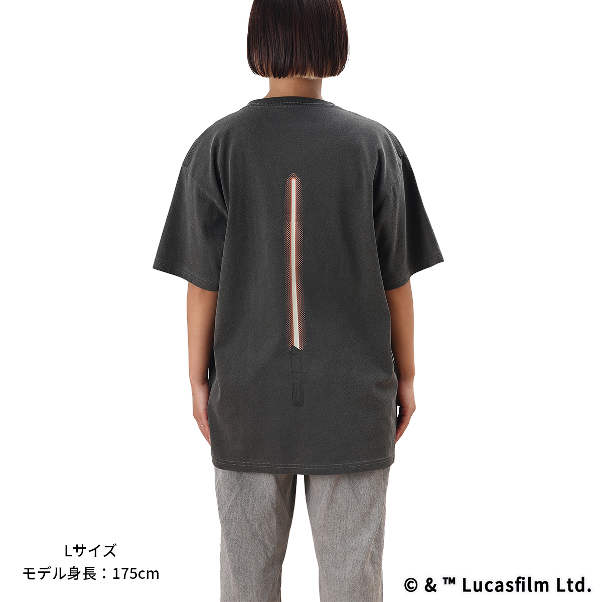 STAR WARSライトセーバーBOX入り 蓄光Tシャツ ダース・ベイダー