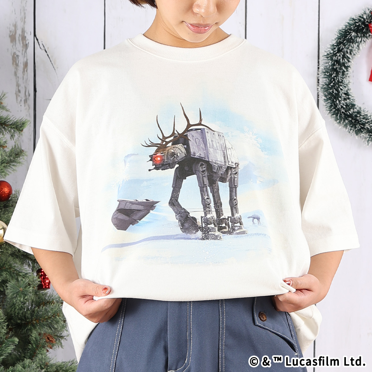 STAR WARS HOLIDAY Tシャツ AT-AT
